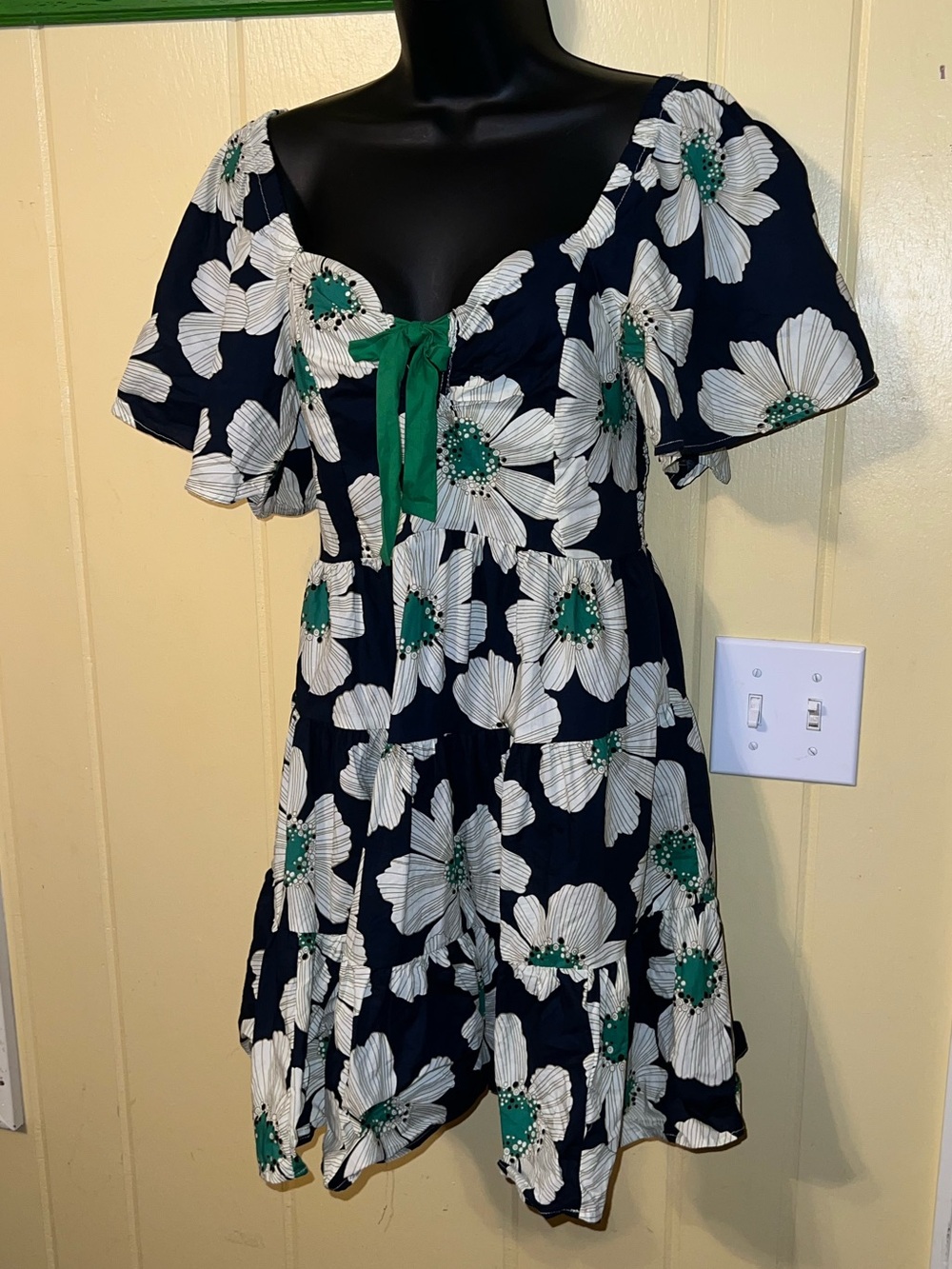 Umgee Navy Floral Green Ribbon Boho Smocked Short Puff Sleeve Mini Dress Size S - Picture 5 of 11
